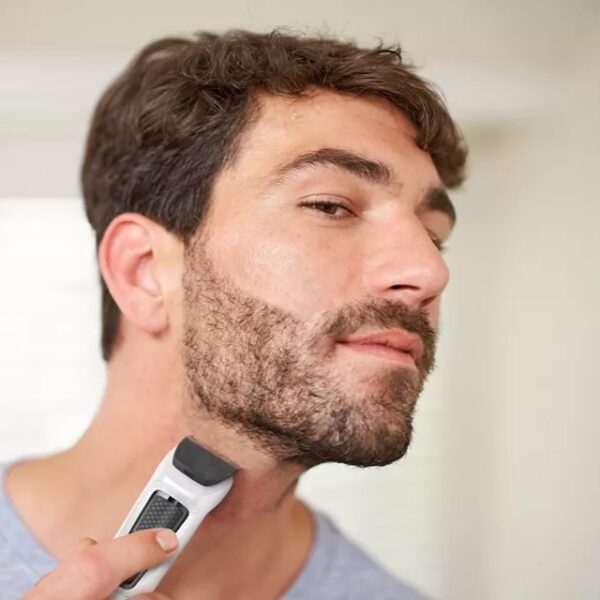 Philips Multigroom Series 3000 7-in-1 MG3721