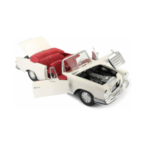 Maisto 1967 Mercedes Benz 280SE Cabriolet (Cream) 31811